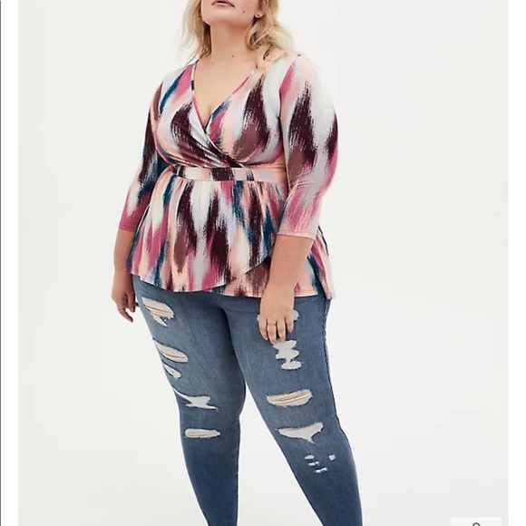 Super Soft Multi Ikat Surplice Babydoll Top, Torrid, Size 0X - Picture 2 of 10